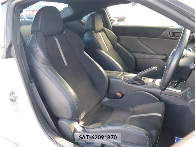 Toyota GR86 2022-05 7327255-18