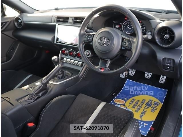 Toyota GR86 2022-05 7327255-6