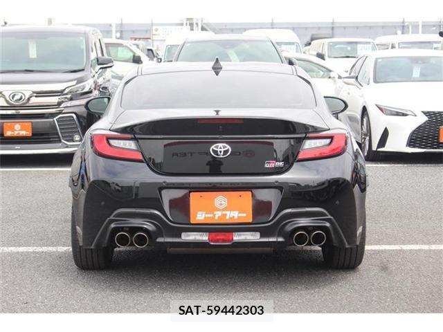 Toyota GR86 2024-04 7327260-3