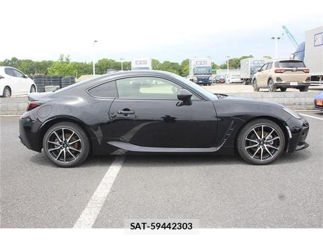 Toyota GR86 2024-04 7327260-4