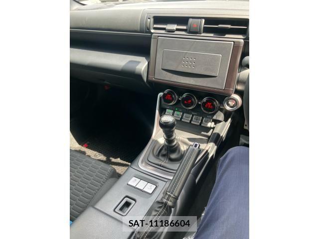 Toyota GR86 2023-05 7327262-17