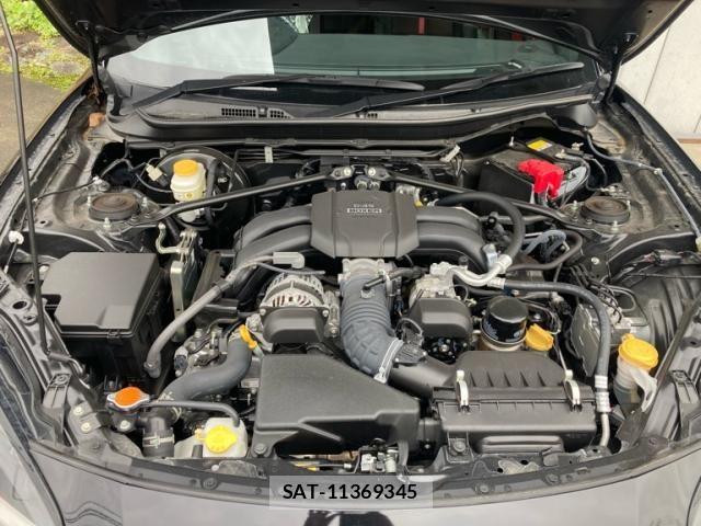 Toyota GR86 2022-09 7357908-23