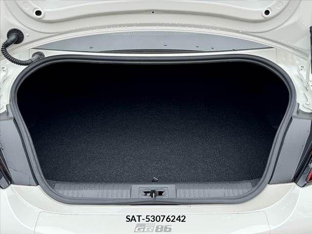 Toyota GR86 2021-11 7357912-18