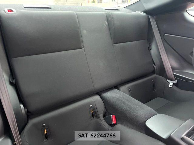 Toyota GR86 2022-01 7357910-9