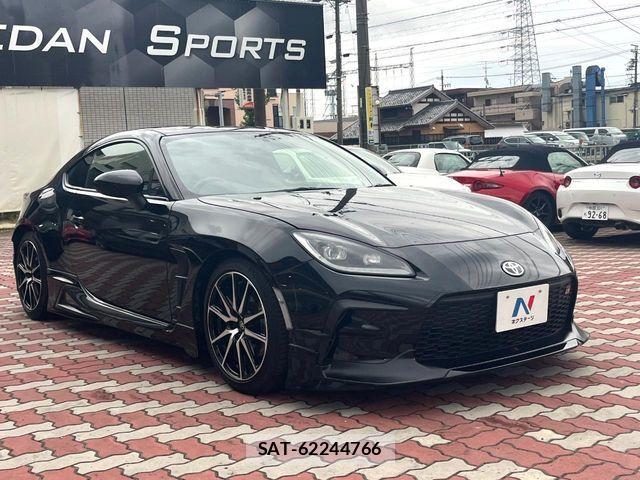 Toyota GR86 2022-01 7357910-15