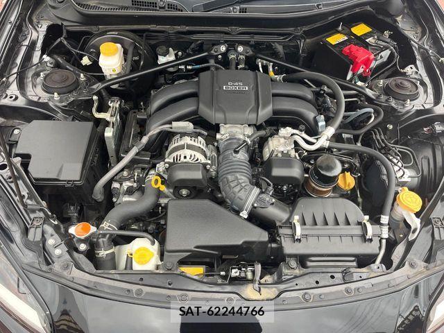 Toyota GR86 2022-01 7357910-17