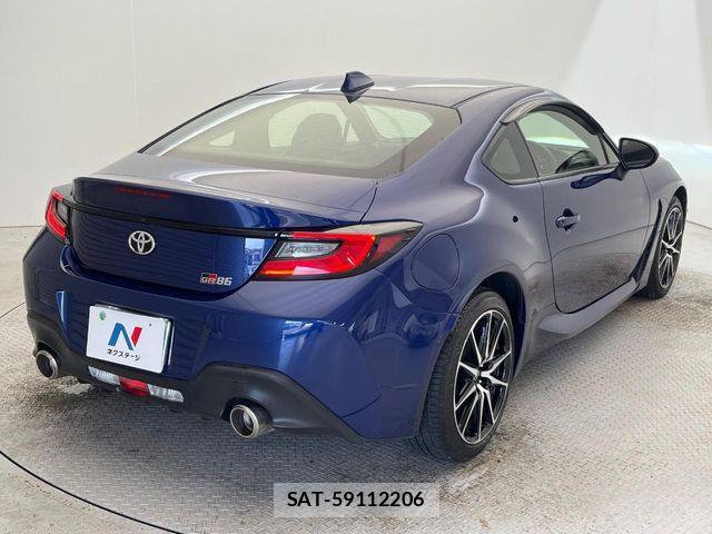 Toyota GR86 2022-05 7454564-17