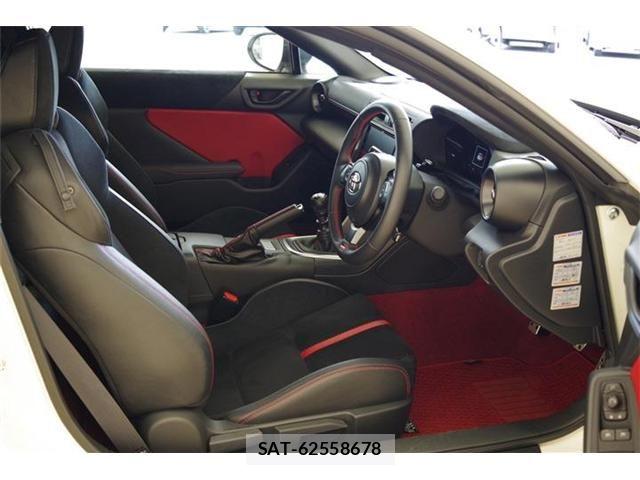 Toyota GR86 2024-04 7454555-14
