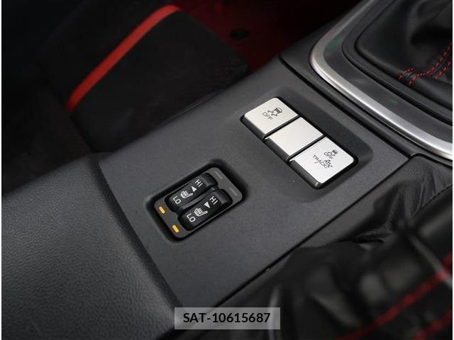 Toyota GR86 2022-03 7454563-11