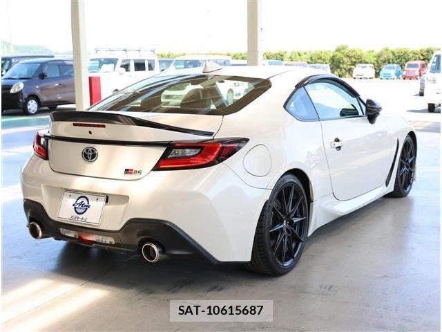 Toyota GR86 2022-03 7454563-6