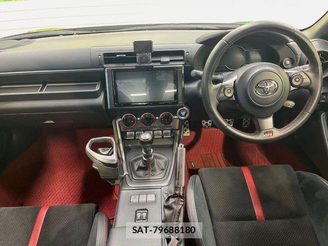 Toyota GR86 2023-07 7454560-1