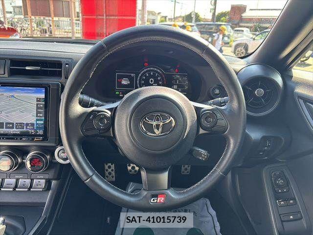 Toyota GR86 2021-12 7454561-10