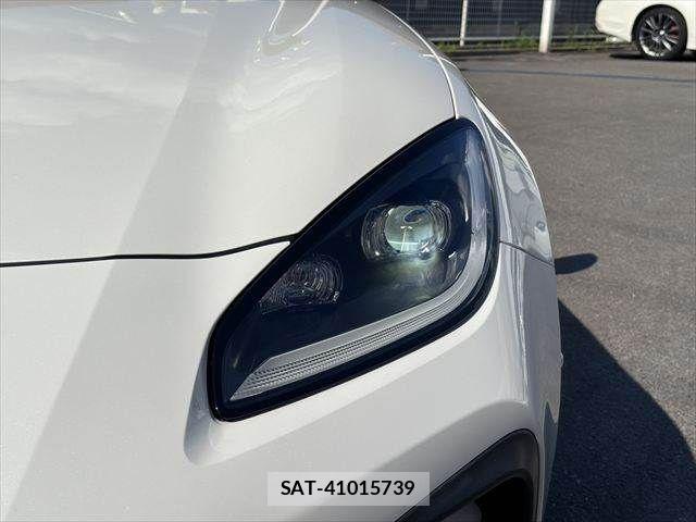 Toyota GR86 2021-12 7454561-11