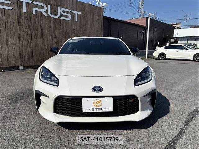 Toyota GR86 2021-12 7454561-14