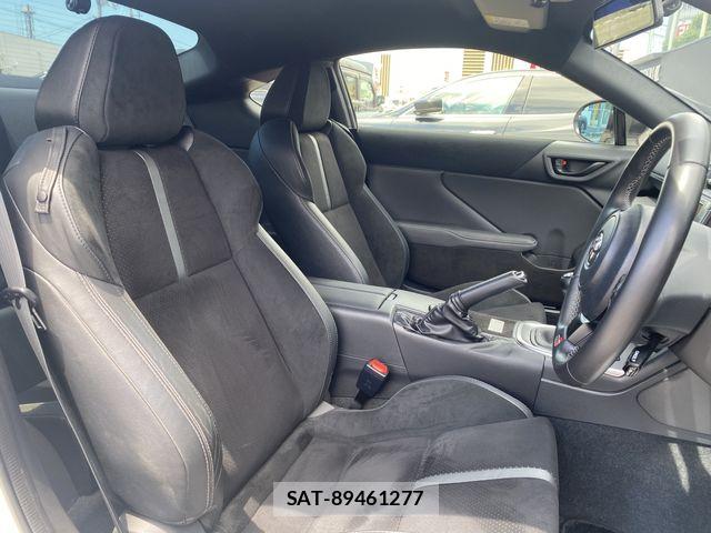 Toyota GR86 2023-06 7616770-10