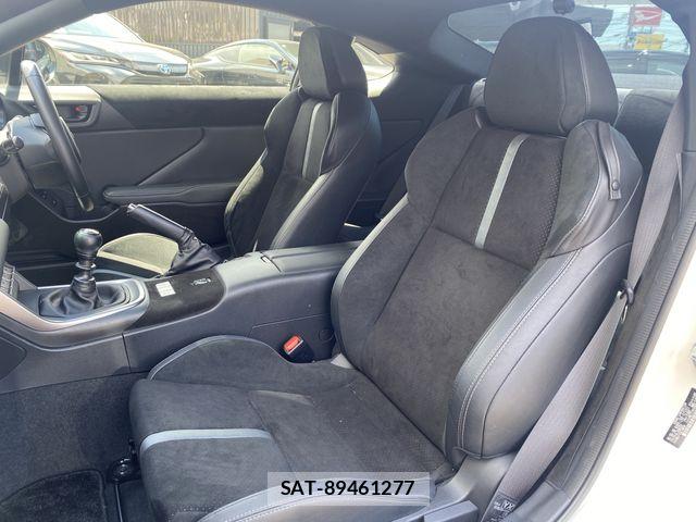 Toyota GR86 2023-06 7616770-11