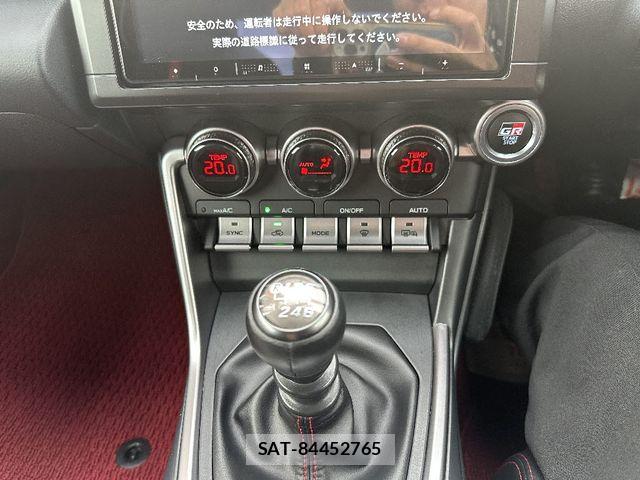 Toyota GR86 2023-04 7616776-13