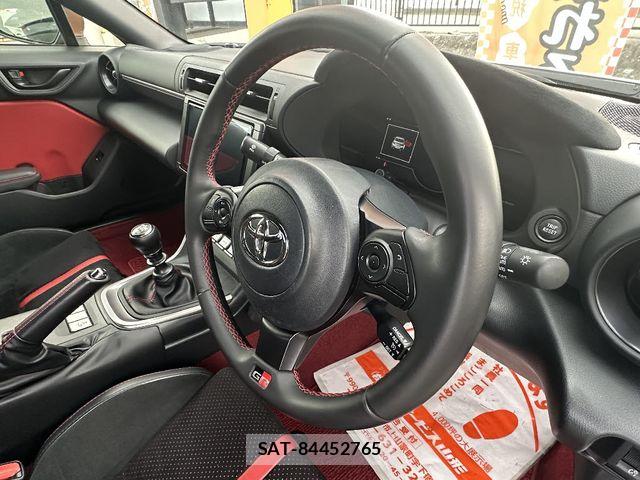 Toyota GR86 2023-04 7616776-5