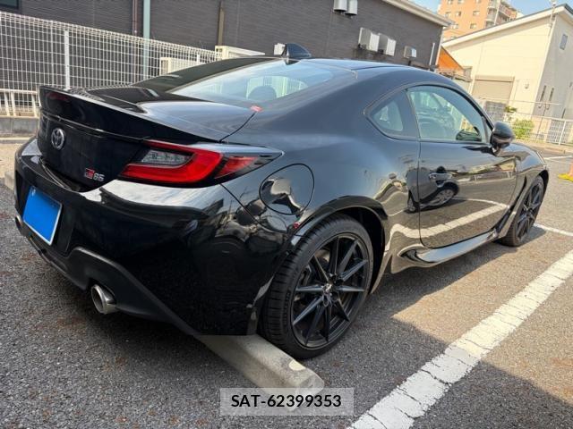 Toyota GR86 2022-04 7616775-2