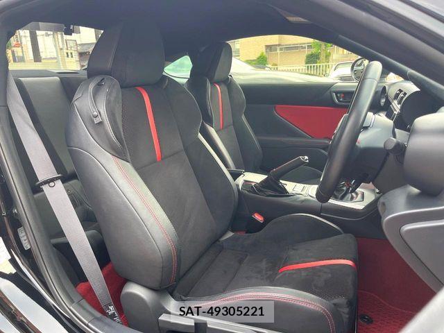 Toyota GR86 2024-08 7616771-7