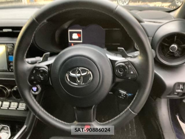 Toyota GR86 2023-12 7616780-17