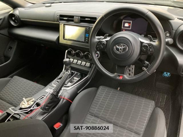 Toyota GR86 2023-12 7616780-18