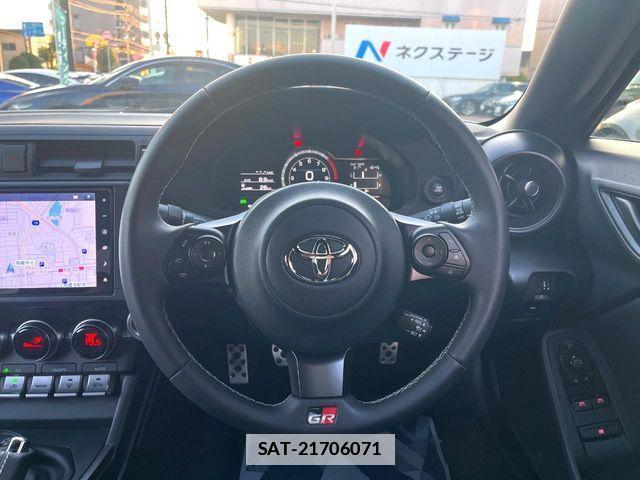 Toyota GR86 2023-12 7723668-10