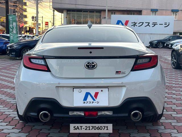 Toyota GR86 2023-12 7723668-14