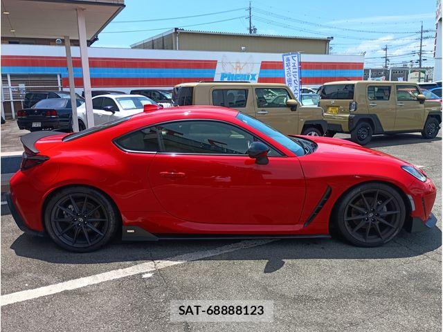 Toyota GR86 2022-03 7876646-7