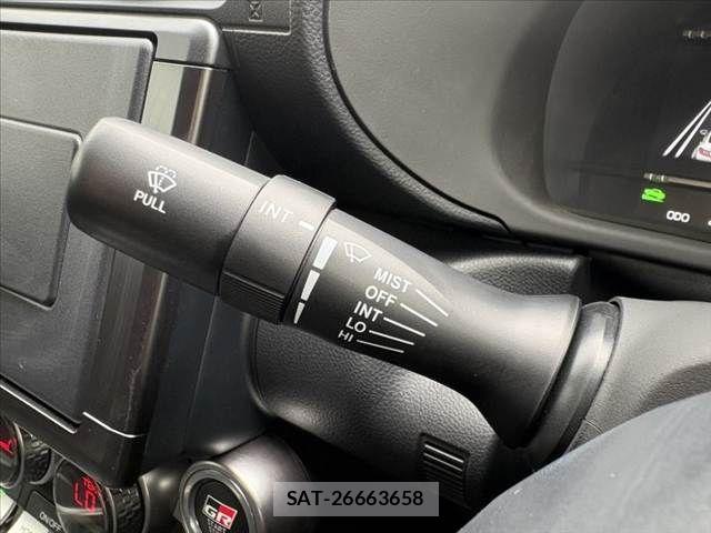 Toyota GR86 2025-05 7876634-28