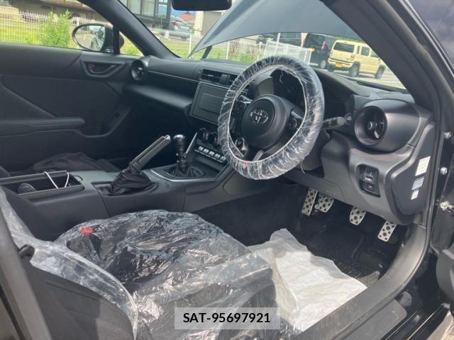 Toyota GR86 2024-05 7902662-16