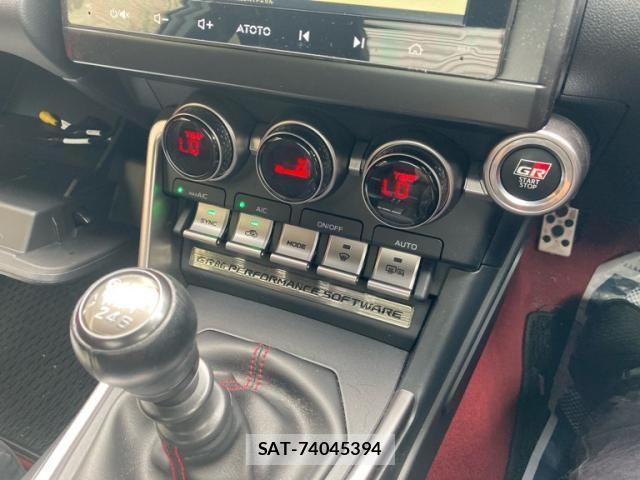 Toyota GR86 2022-09 7961860-17