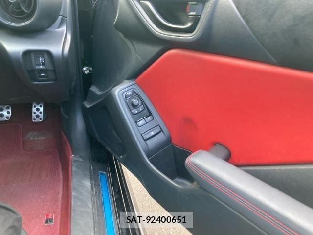 Toyota GR86 2022-05 8035742-12