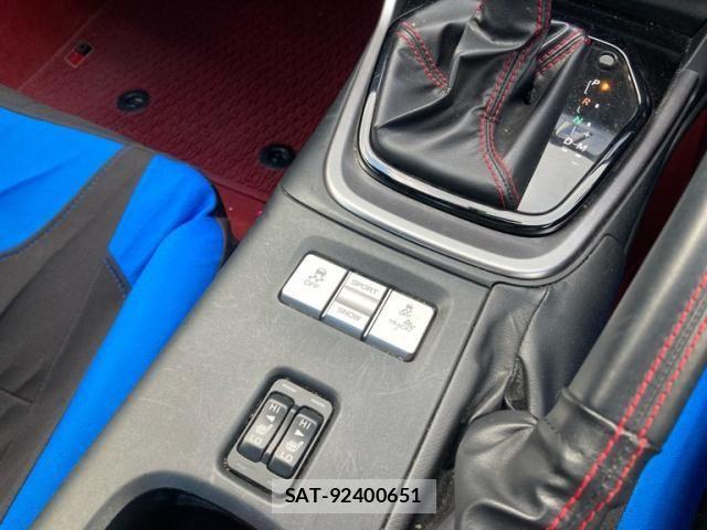 Toyota GR86 2022-05 8035742-20