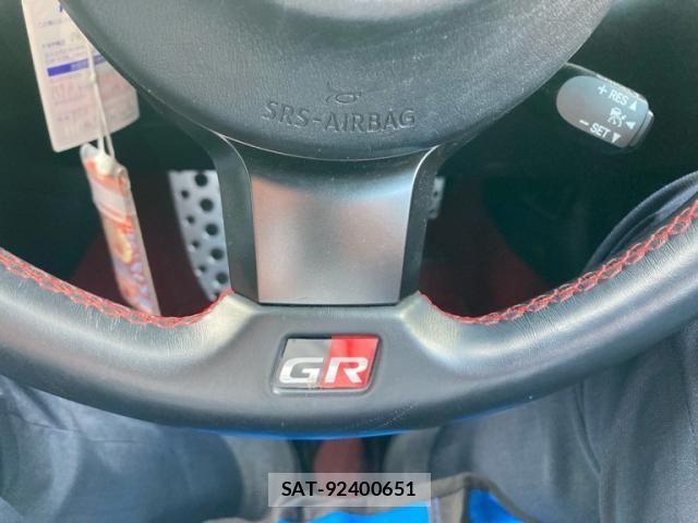 Toyota GR86 2022-05 8035742-24