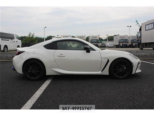 Toyota GR86 2022-03 8035743-14