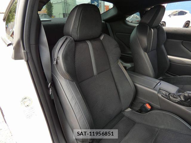Toyota GR86 2022-03 8099347-15