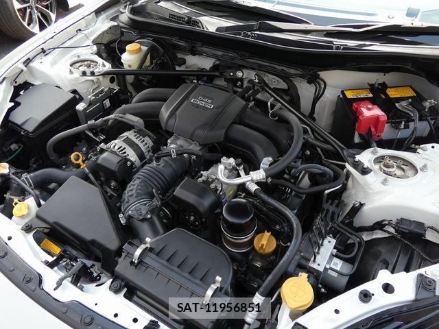 Toyota GR86 2022-03 8099347-28
