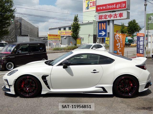 Toyota GR86 2022-03 8099347-8