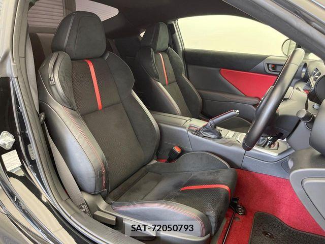 Toyota GR86 2021-12 8207674-9
