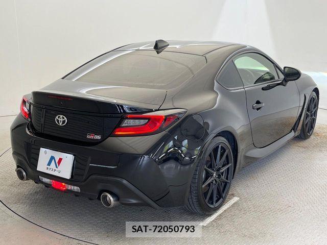 Toyota GR86 2021-12 8207674-17