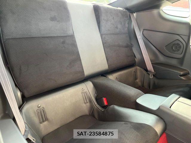Toyota GR86 2024-10 8207669-10