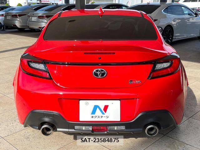 Toyota GR86 2024-10 8207669-15