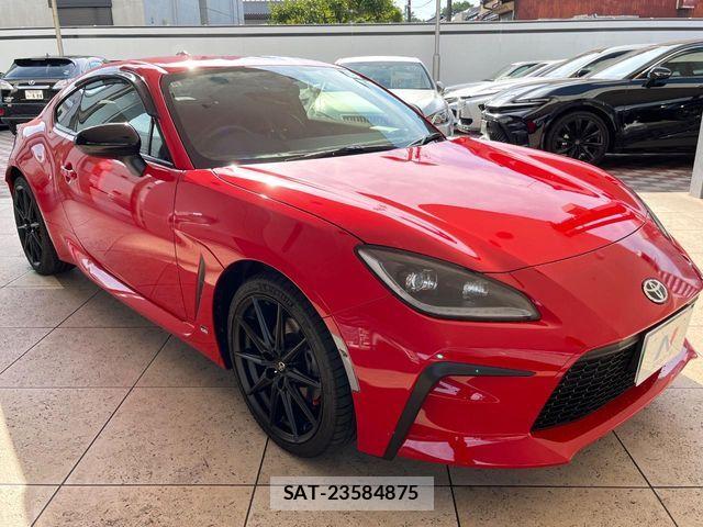 Toyota GR86 2024-10 8207669-16