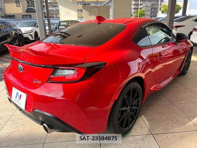 Toyota GR86 2024-10 8207669-17