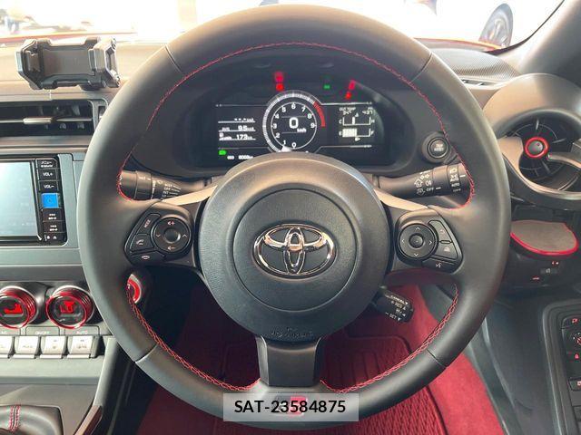 Toyota GR86 2024-10 8207669-8