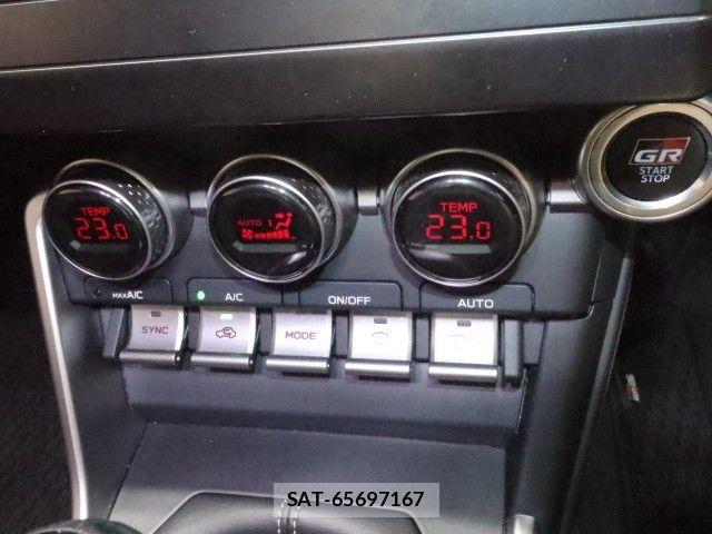 Toyota GR86 2022-03 8207671-16
