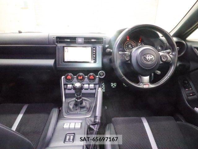 Toyota GR86 2022-03 8207671-2