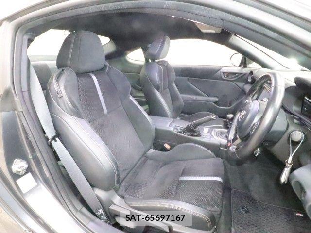 Toyota GR86 2022-03 8207671-3