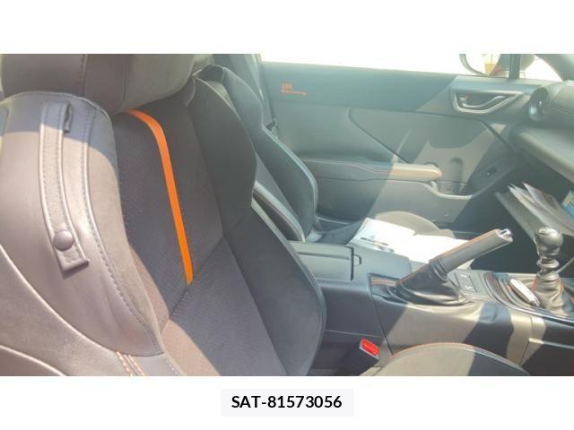 Toyota GR86 2023-08 8230183-8